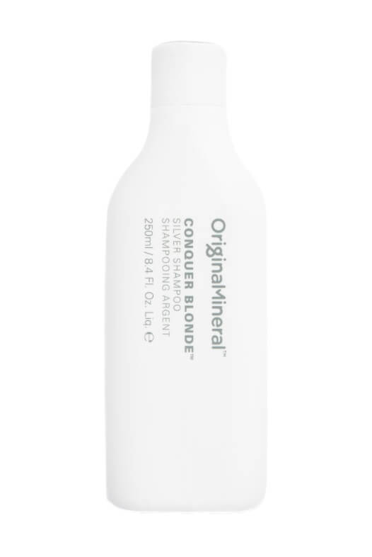 O&M Conquer Blonde Šampon 250 ml
